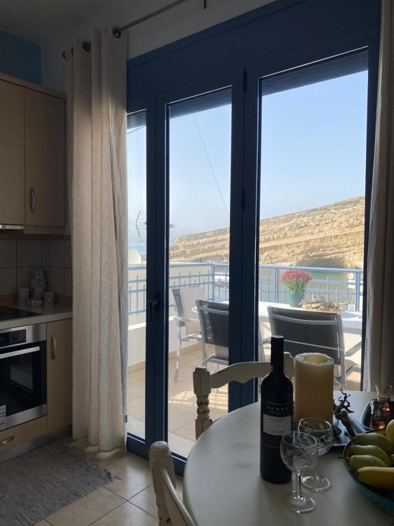 Kuchnia lub aneks kuchenny w obiekcie Villa Red Beach - Matala Love