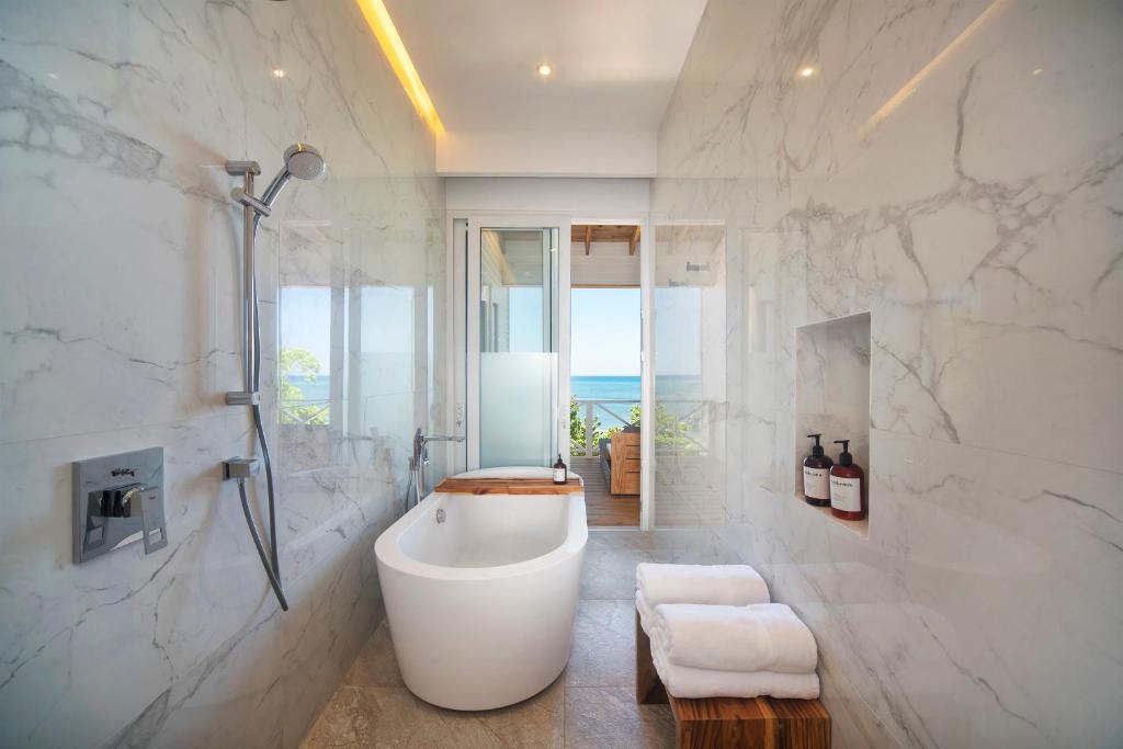 Ibagari Boutique Hotel - Suite De Luxe Avec Vue Sur La Mer