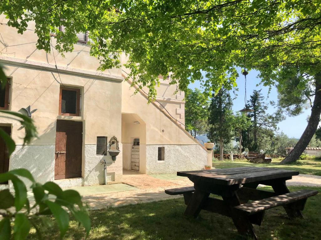 Zahrada ubytování Casale Fonte delle Pietre