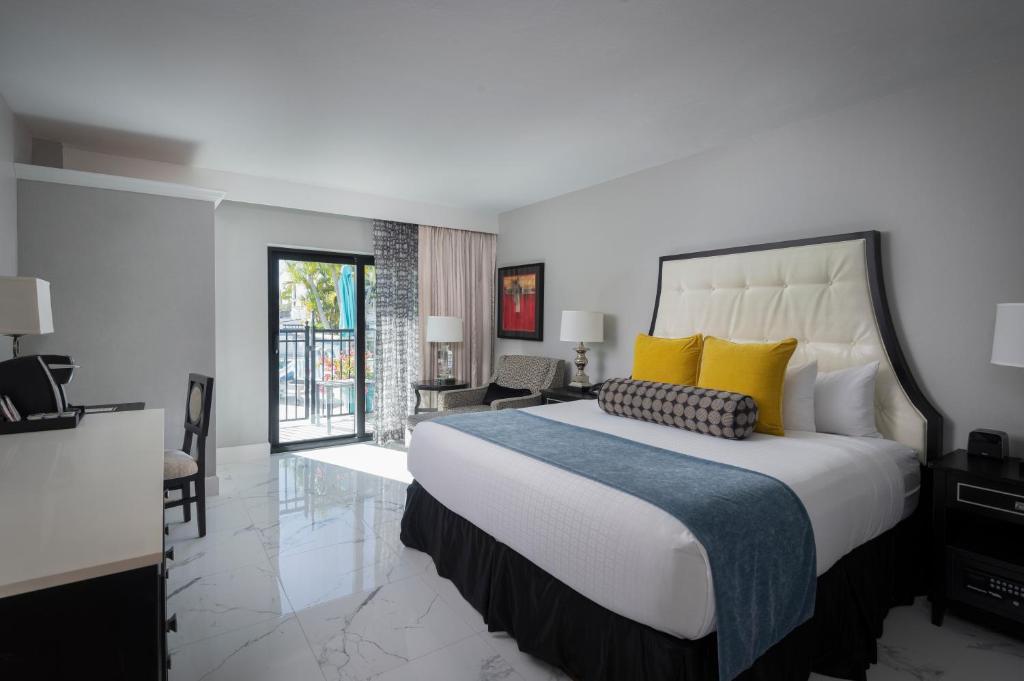 Inn On Fifth - 