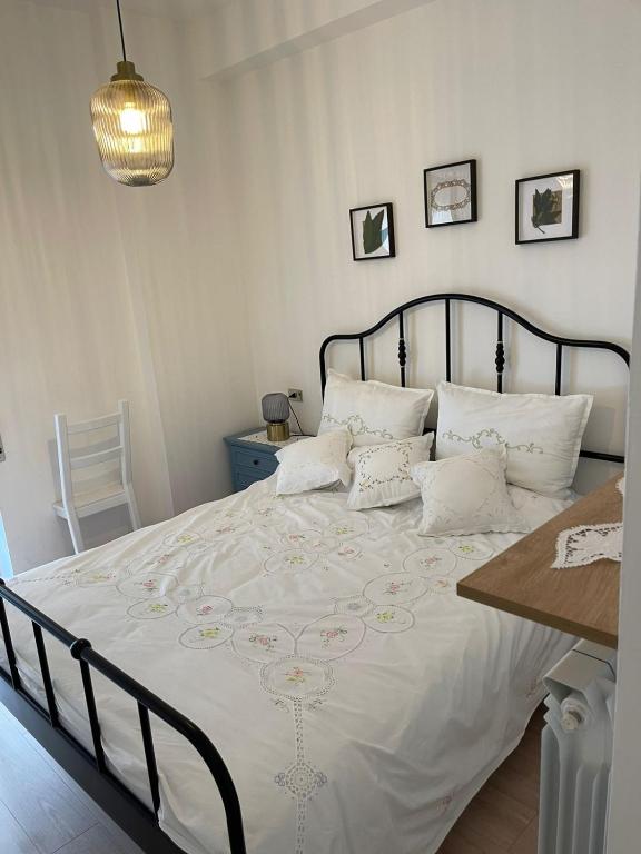 A bed or beds in a room at Belappart