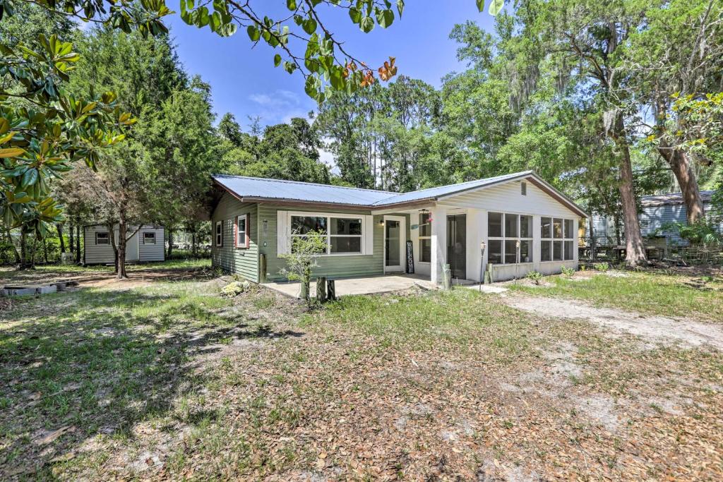 Steinhatchee River House with Boat Ramp Nearby! - Housity