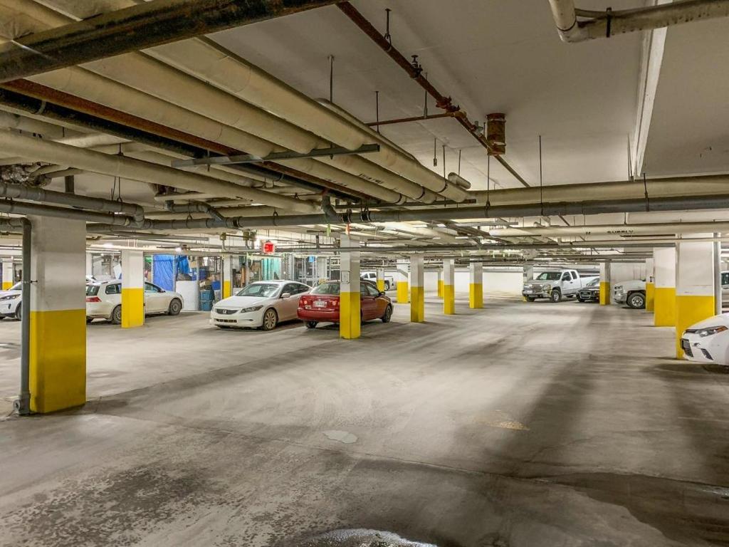 Sunny Tranquil Woods Turret in Falcon Crest Lodge - Resim 20