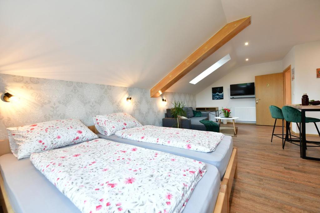 Postel nebo postele na pokoji v ubytování House Bela vido