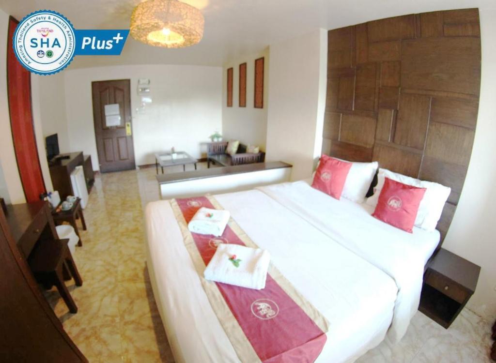 
Standard Double or Twin Room
