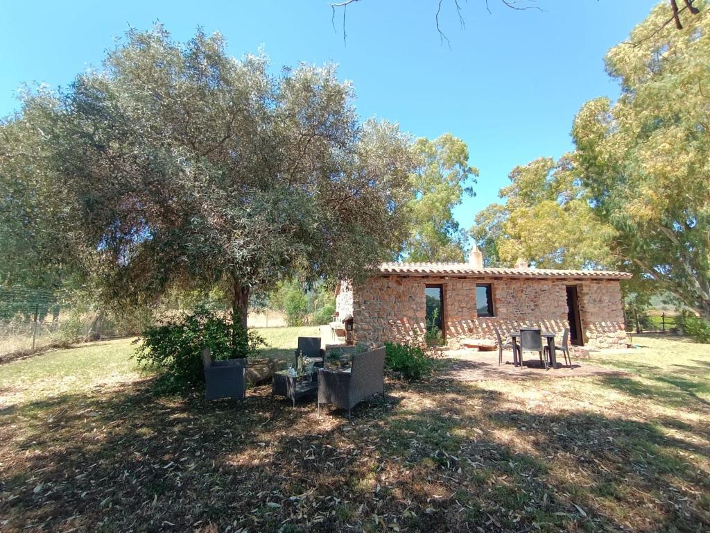 Villetta Monte Arcosu - Graziosa Casa nel Verde