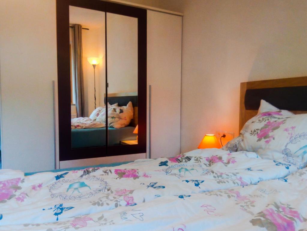 Postel nebo postele na pokoji v ubytování Appartement Birgla