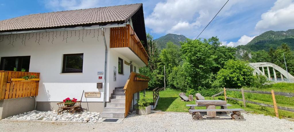 Nespecifikovaný výhled na hory nebo výhled na hory při pohledu z apartmánu