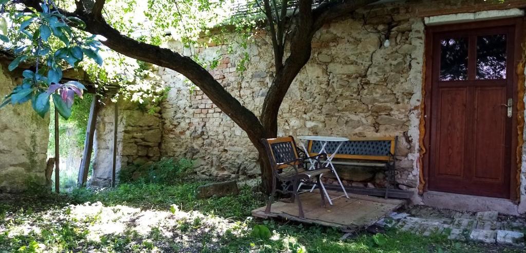 Útulný domek s malou zahrádkou - Departamento
