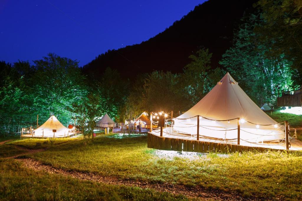 Green Camp - Adventure Glamping, Gura Teghii – Prețuri actualizate 2023