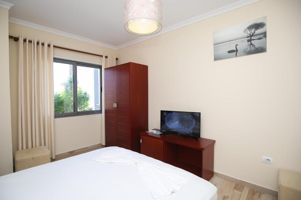 TV a/nebo společenská místnost v ubytování Hotel Summer Stars
