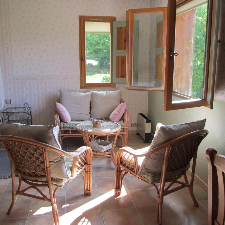 Le Clos de Lumière - Suite Con Bañera De Hidromasaje
