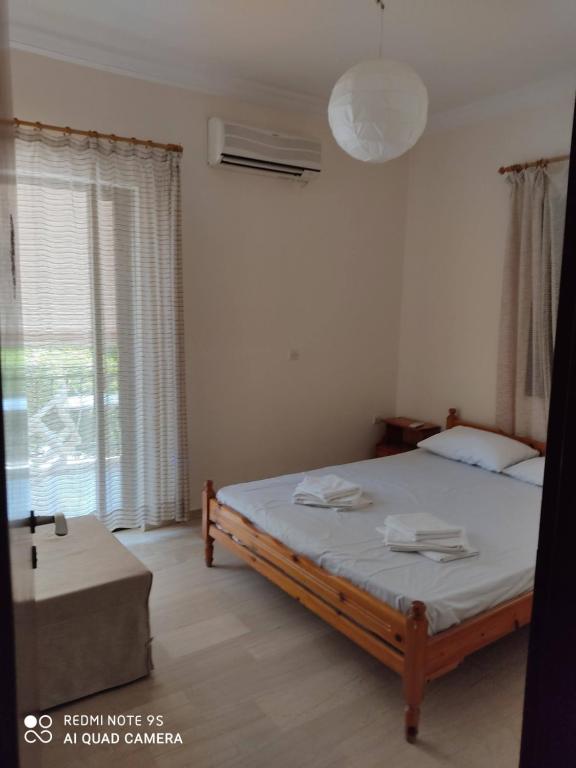 ROUSETIS APARTMENTS - Housity