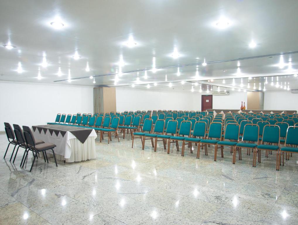 Área de negócios e/ou sala de conferências em Hotel Dan Inn Planalto São Paulo