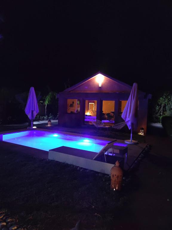 Bazén v ubytování SUMAHAN SUITES & SPA nebo v jeho okolí