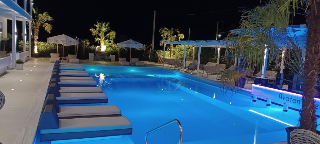 Bazén v ubytování Avaton Luxury Resort and Spa Access the Enigma - Adults Only & Kids 14 Plus- nebo v jeho okolí