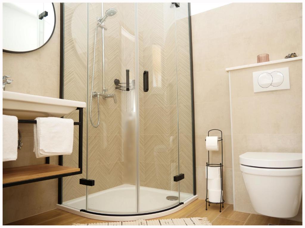 Koupelna v ubytování Apartmani Makelja