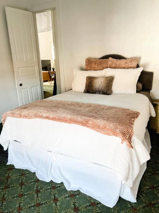 Bon Maison Guest House - Penthouse