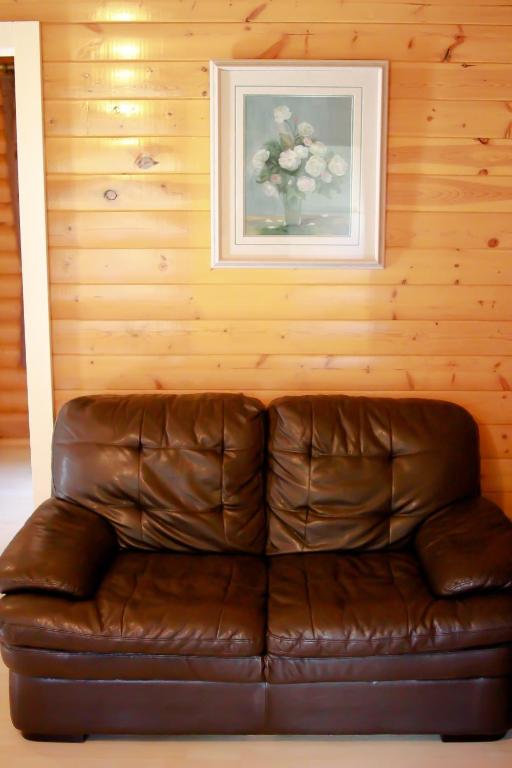 Posezení v ubytování Mt. Revelstoke Alpine Chalets