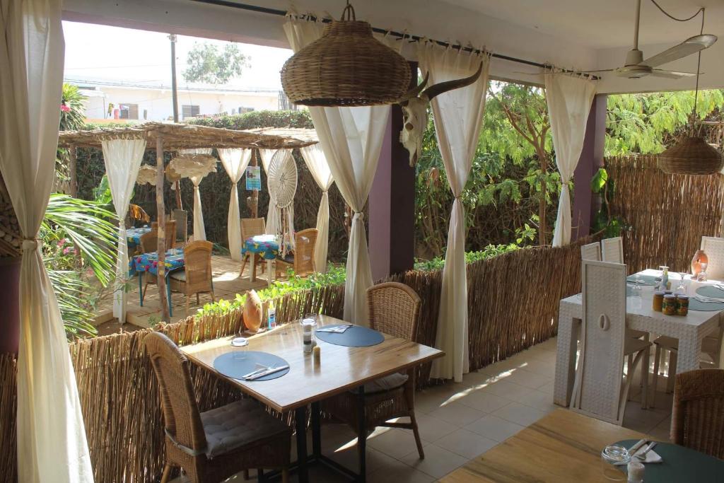 Bed & Breakfast La Bohème restaurant (Senegal Somone)