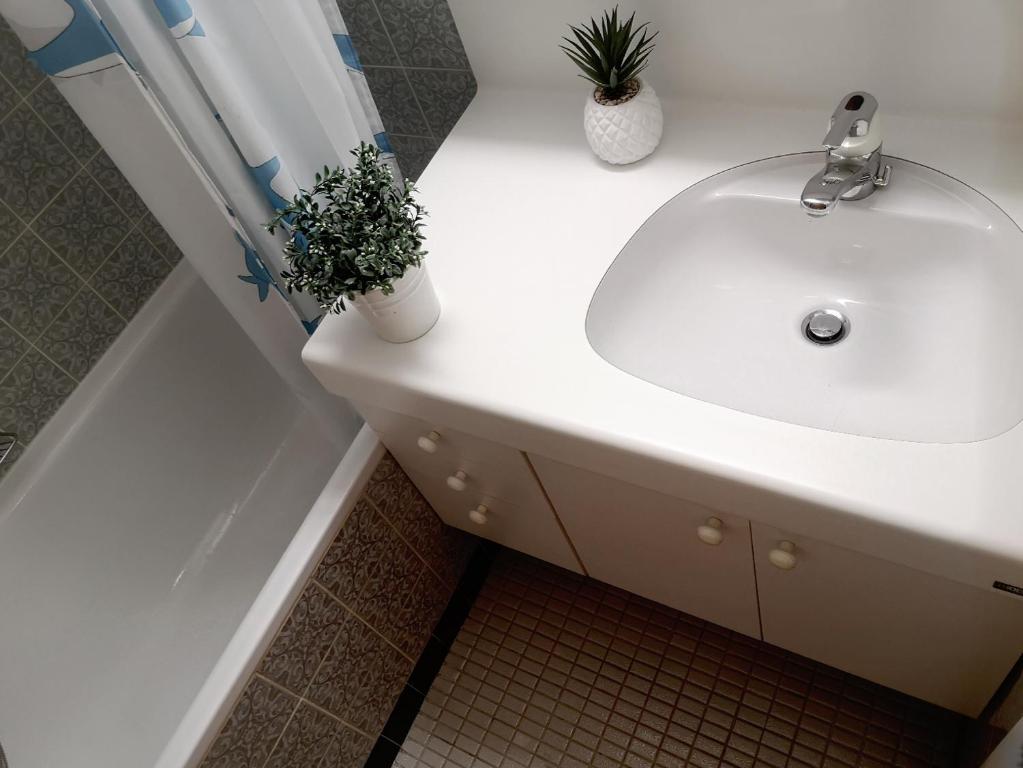 Superbe appartement au centre de la station - Resim 3