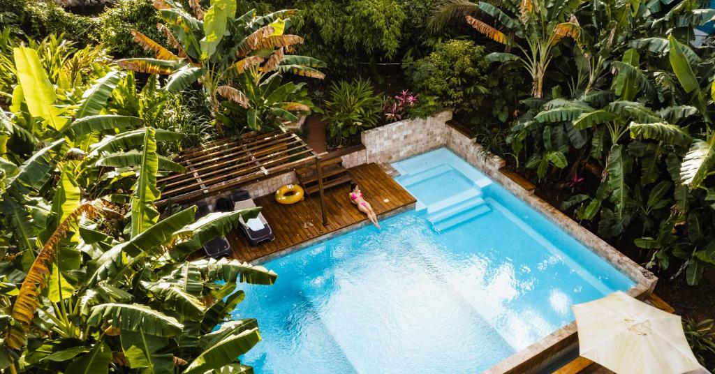 Kolam renang di atau dekat dengan MANURII Garden