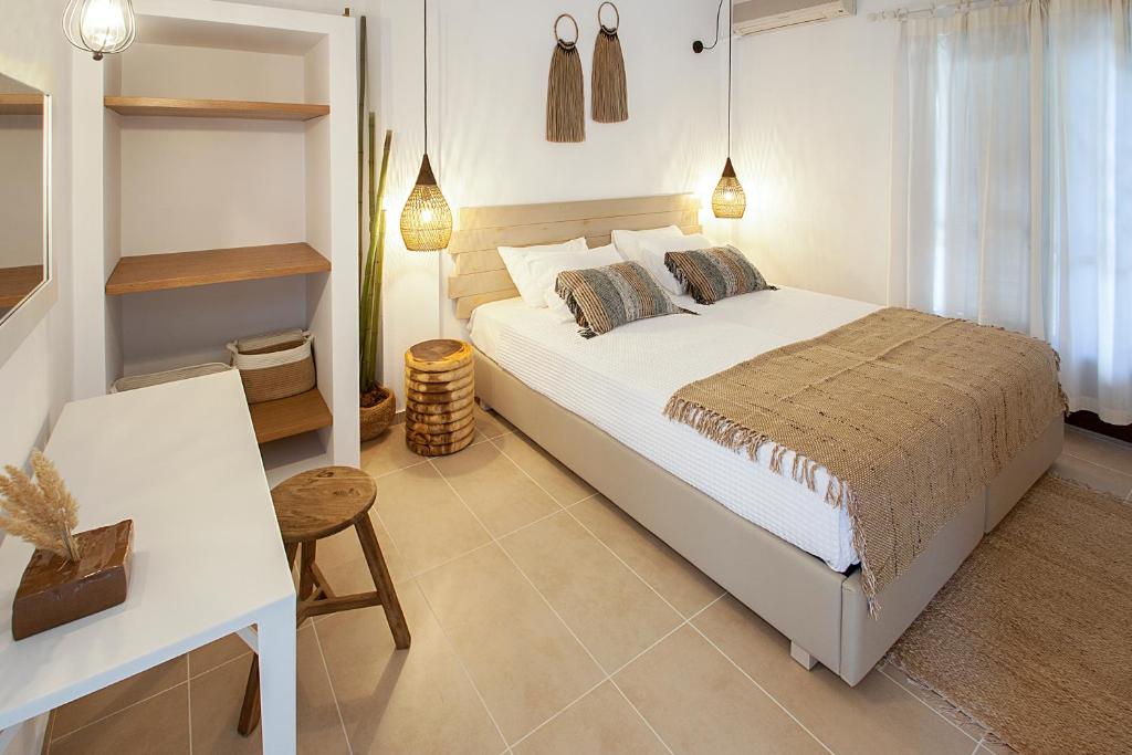 Un ou plusieurs lits dans un hébergement de l'établissement Paris Studios & Apartment