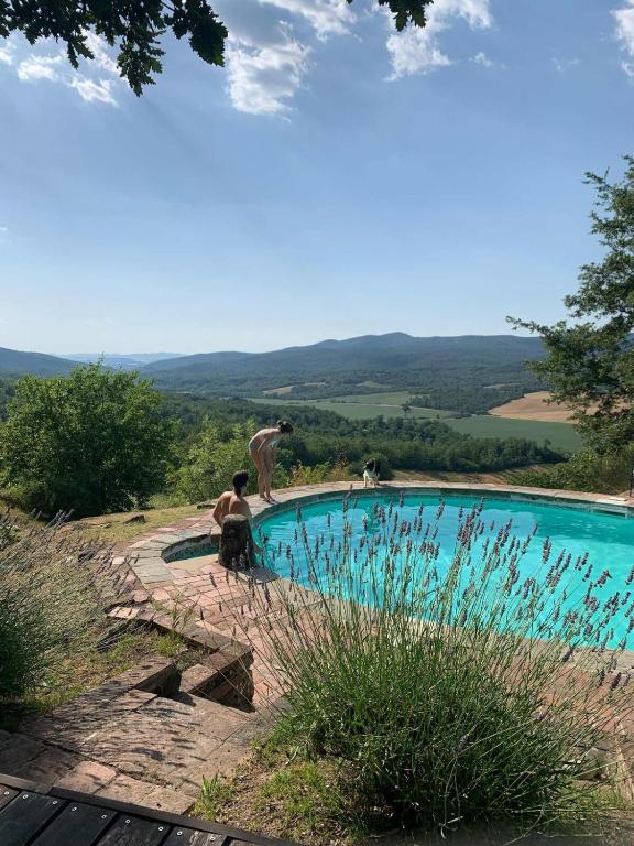 Bazén v ubytování Agriturismo Timignano nebo v jeho okolí