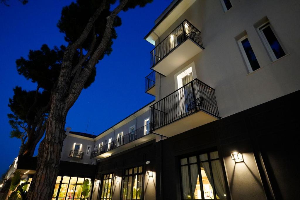 Budova, kde se hotel nachází