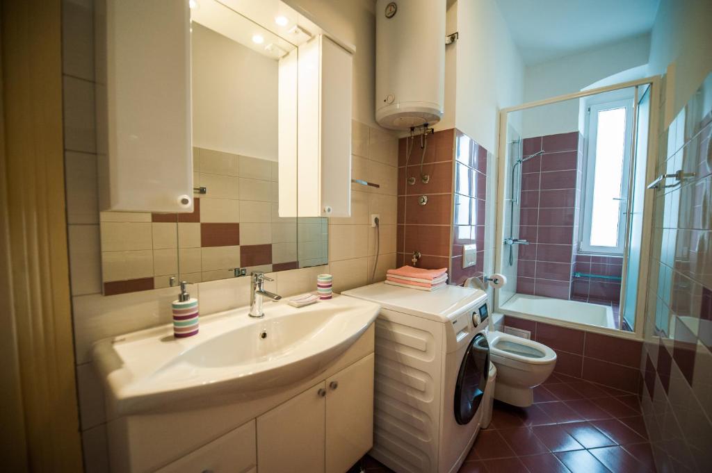 Koupelna v ubytování Downtown Apartment Nora