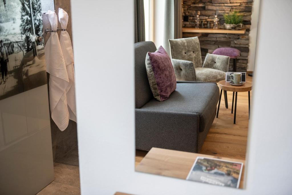 Posezení v ubytování Berghotel Tgantieni