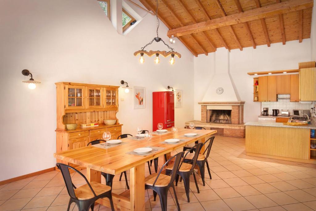 Kuchyňa alebo kuchynka v ubytovaní Casa del Bosco