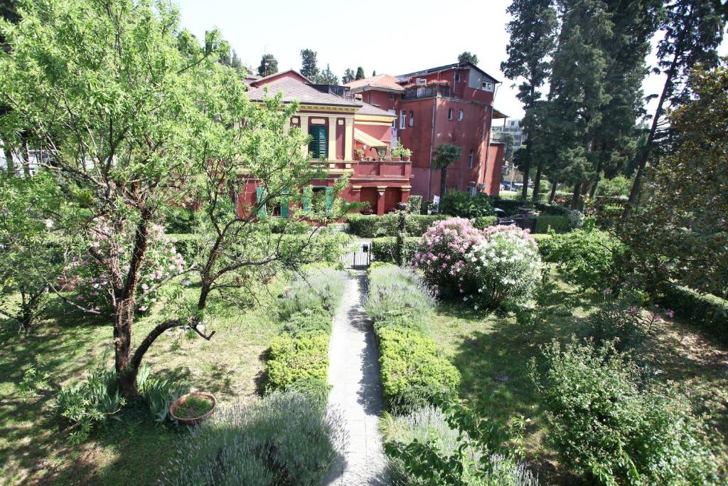 Zahrada ubytování Your Rooms in Portoroz TM