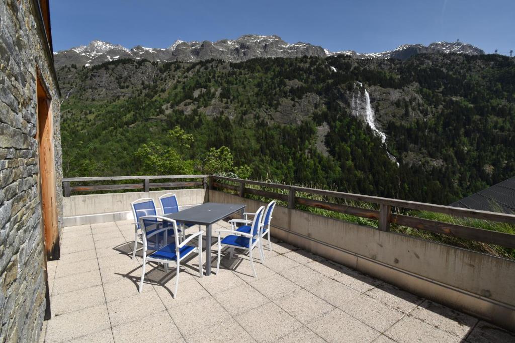 Zdjęcie z galerii obiektu VAUJANYLOCATIONS - Le Crystal Blanc 3 w mieście Vaujany