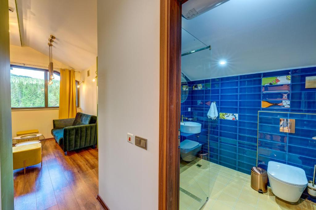 A bathroom at Boho Mountain Studio
