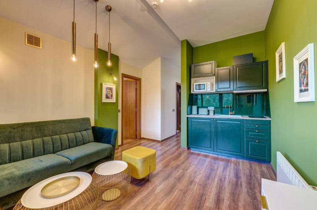 A kitchen or kitchenette at Boho Mountain Studio