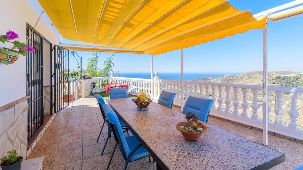 A balcony or terrace at Villa José Andrés Torrox by Ruralidays