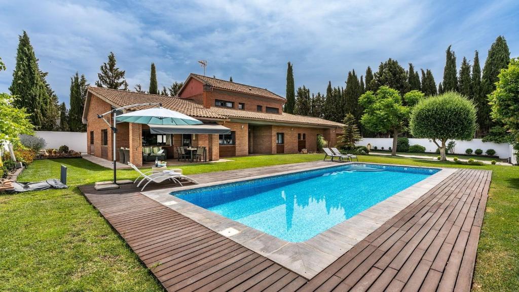 Villa de la Luz Albolote by Ruralidays, Albolote – Precios ...