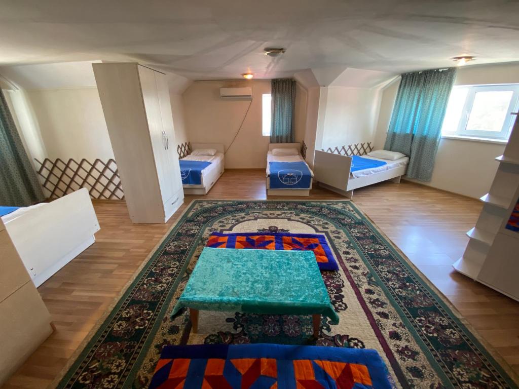 Posezení v ubytování Tunduk Hostel