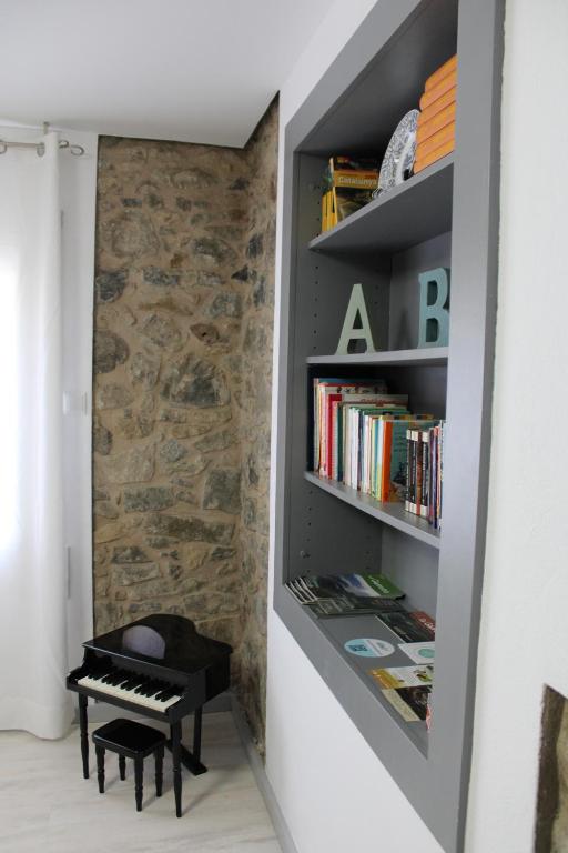 Knihovna v apartmánu