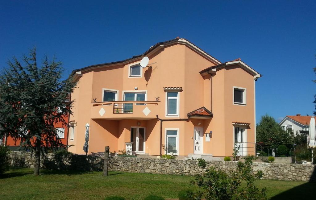 Budova, kde se penzion nachází