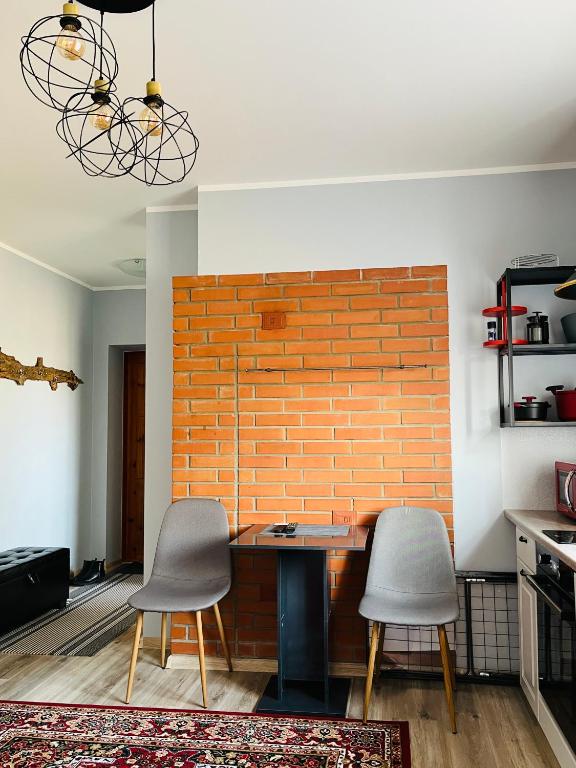 Köök või kööginurk majutusasutuses Maria Apartment Roomassaare