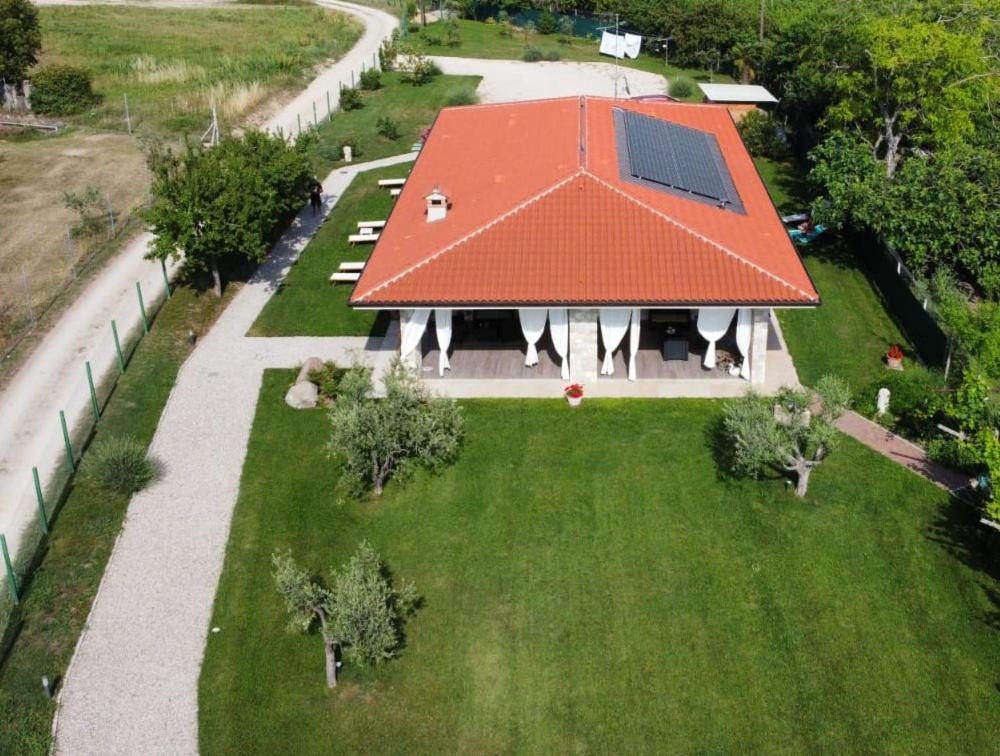 Budova, kde se bed and breakfast nachází