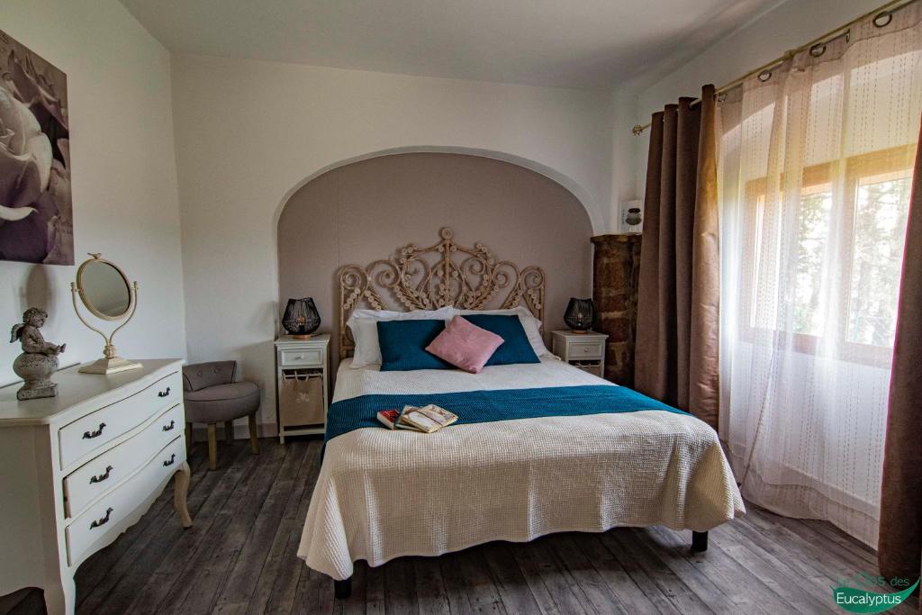 Le Clos des Eucalyptus - Appartement Met Uitzicht Op De Tuin