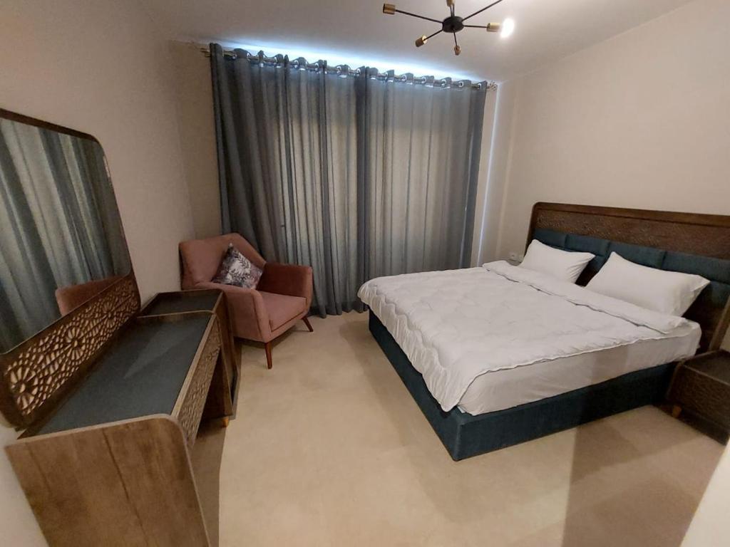 Postel nebo postele na pokoji v ubytování MCJ Luxury 2 Bedrooms Apartment