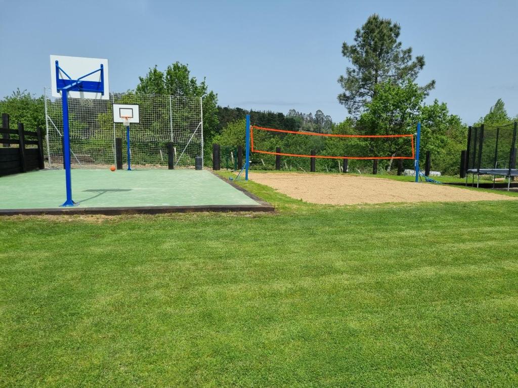 Herní místnost nebo prostor pro děti v ubytování Casa Rural Eguzkilore