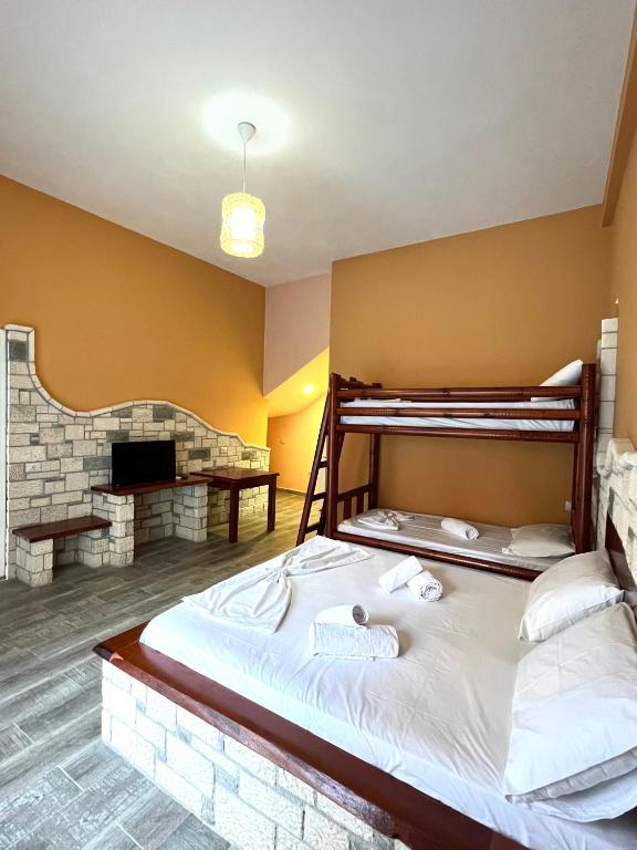Hotel Adriatik Orikum - Imazhi 11