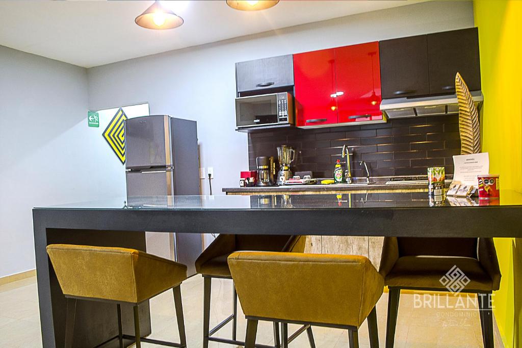 Köök või kööginurk majutusasutuses Condominio Brillante GDL