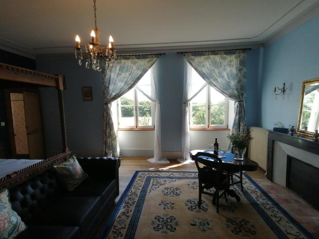 Chateau de Linard - Camera King Con Vista In Montagna