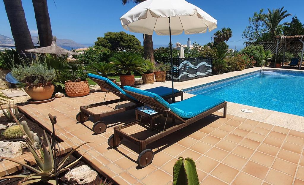 Villa Las Palmeras with private pool and garden, Altea ...